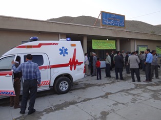 تحویل 2 دستگاه آمبولانس به ناوگان حمل و نقل مرکز بهداشت شیروان